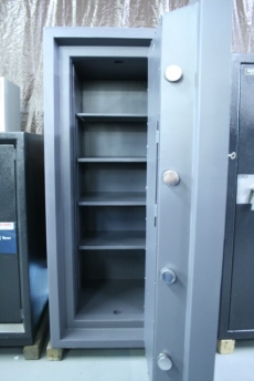 5920 Atlas TRTL30X6 High Security Used Safe